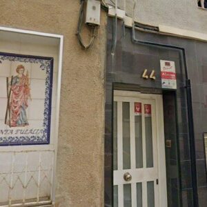 Cesión de remate de vivienda en Sabadell, Piso en calle Santa Eulalia 44, en Sabadell (Barcelona) – 140.000€