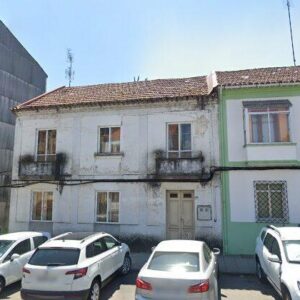 Subasta finca rustica en Lalin, Local comercial B-48 de Pontiñas Centro Comercial y de Ocio Gadis, situado en calle Carballeira da Botica, número 5 – 8.634€