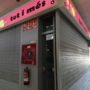 Subasta local comercial en Sitges, calle Sinia Morera, 14, Planta Baja, Puerta B, Sitges – 56.250€