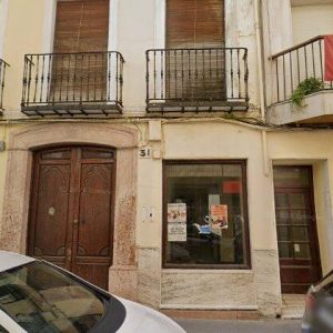 Subasta vivienda en Lucena, en la Carretera de Lucena a Loja, sin número marcado, kilómetros dos en Lucena, con fachada o frente a calle de nueva apertura sin número que va de Norte a Sur, es decir, de la carretera de Lucena a Loja a el camino de Priego – 60.480€