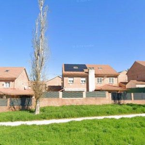 Subasta vivienda en Camarma de Esteruelas, Las Eras parcela 7 de la unidad de ejecucion 14, frente a la calle principal – 151.864€