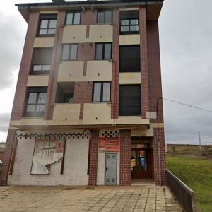Subasta vivienda en Armunia, Avenida Antibióticos, nº 190 – 45.580€