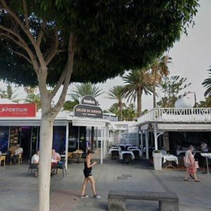 Subasta local comercial en Puerto del Carmen, Avenida Las Playas, «Los Pocillos» nº 18, planta alta, Puerto del Carmen – 121.398€
